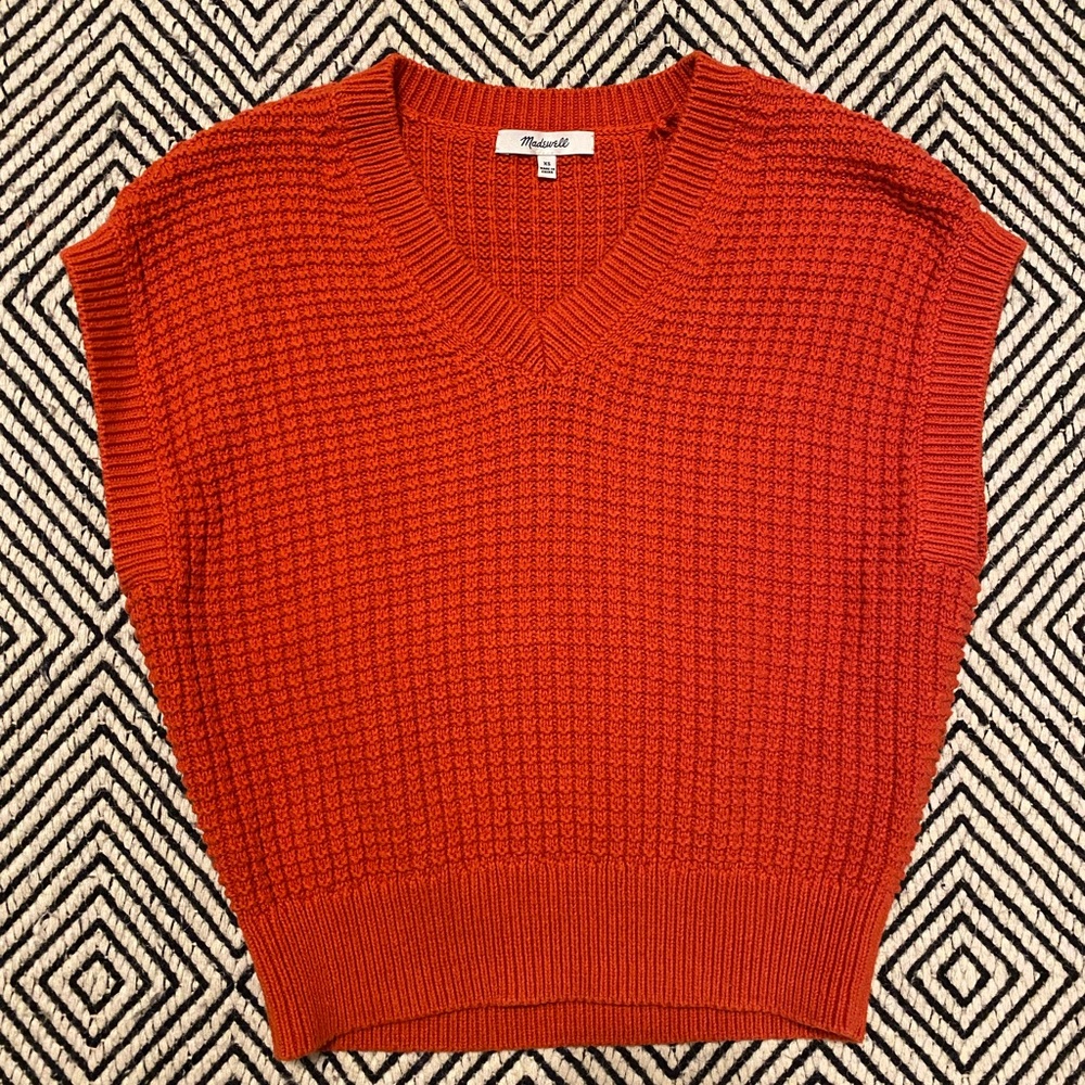 Madewell women’s XS roasted squash waffle knit sweater vest